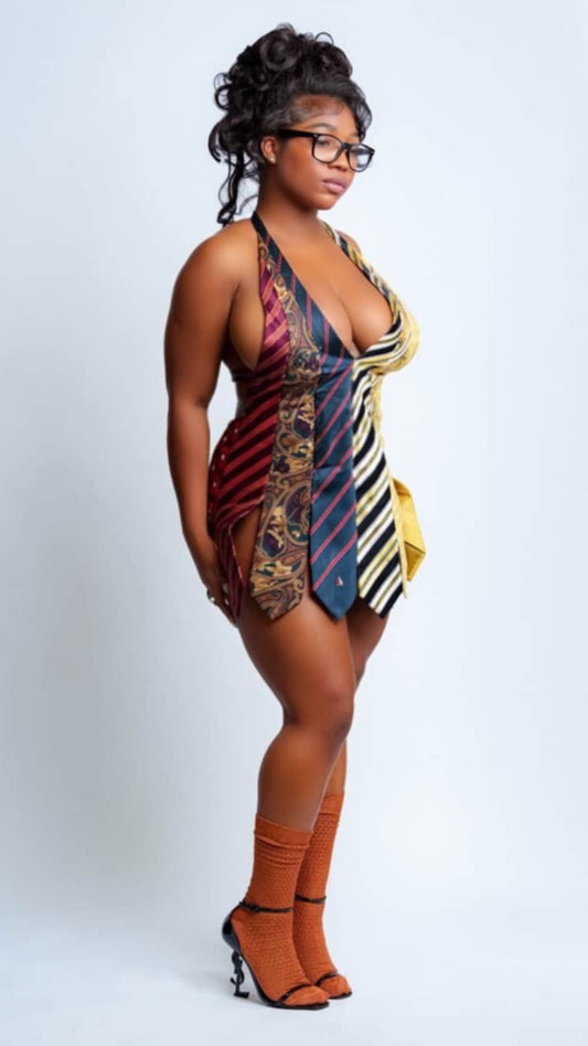 ON NECKS DRESS Sun Scholar Edition